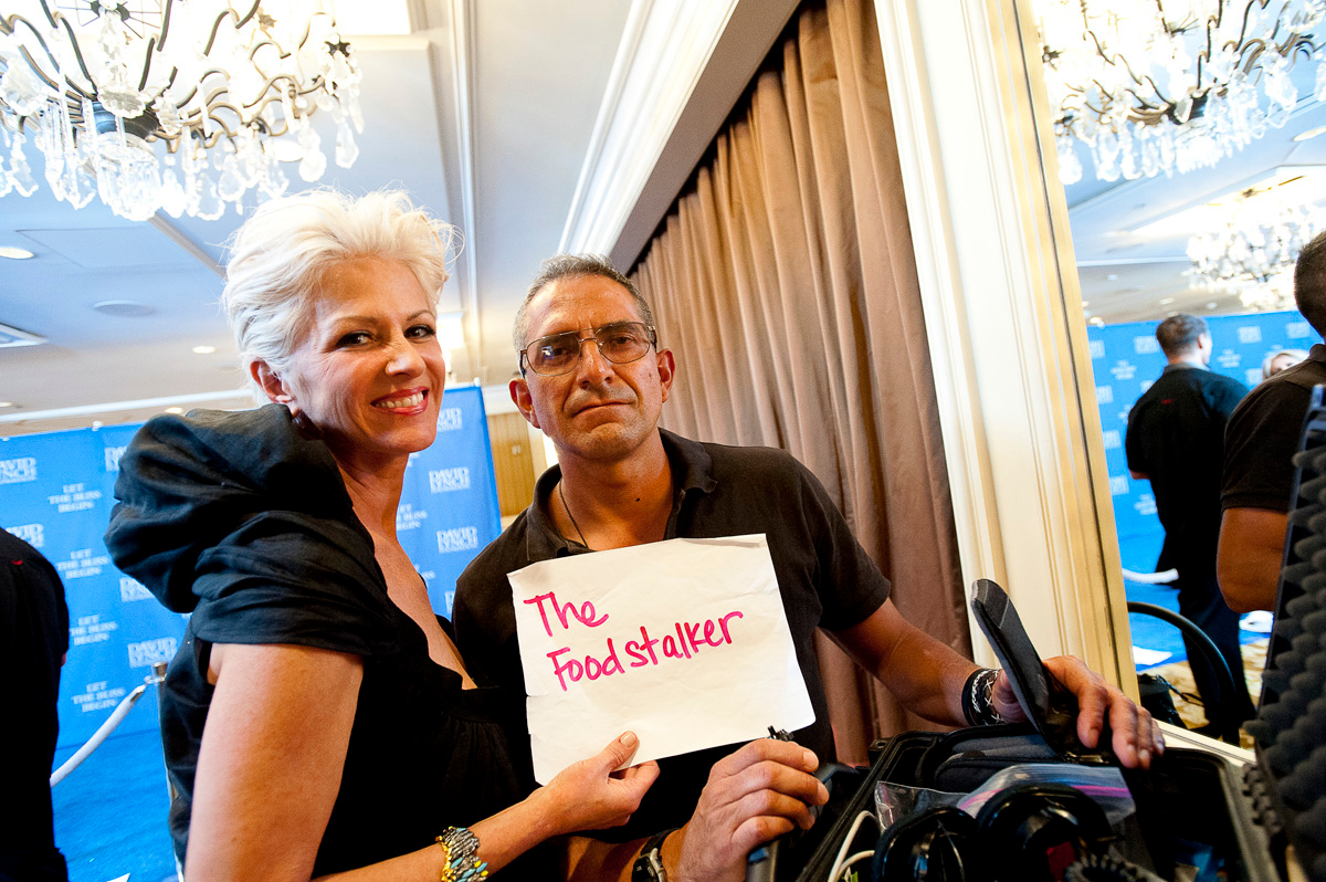 Food_Stalker_Red_Carpet_121-1944063339-O